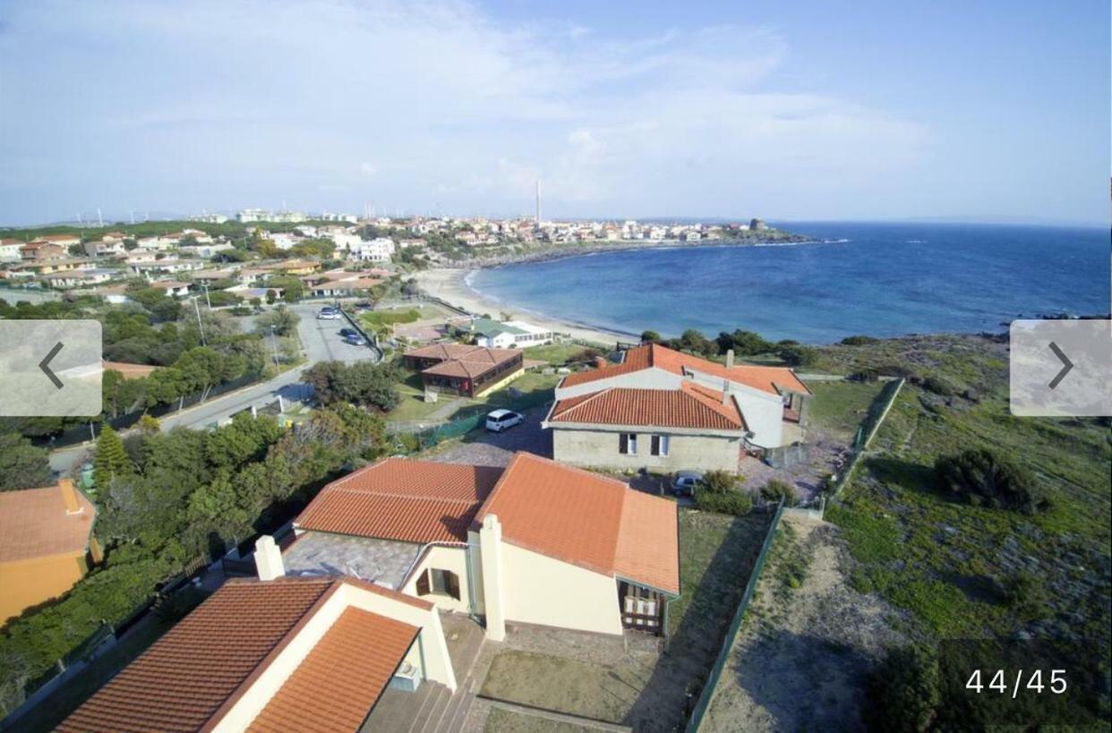 La Baia Casa Vacanze-Seminterrato Portoscuso Bagian luar foto